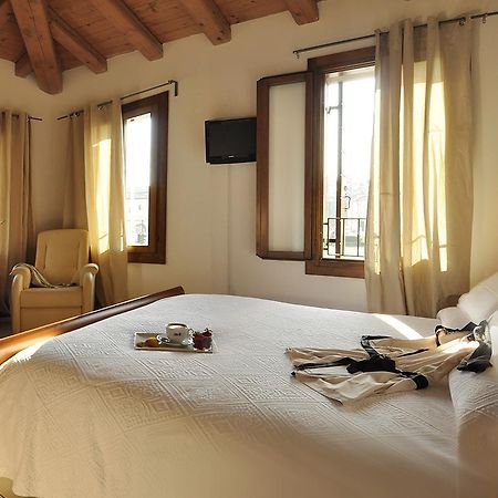 La Rotonda Relais Hotel Badoere Екстериор снимка